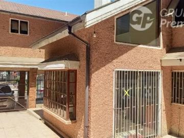 Casa para proyecto en barrio universitario de Viña del Mar | 13 Dormitorios por 780000. 00 en Valparaíso