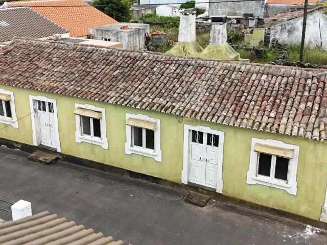 Casa para Recuperação em Vila de São Sebastião, Angra do Heroísmo