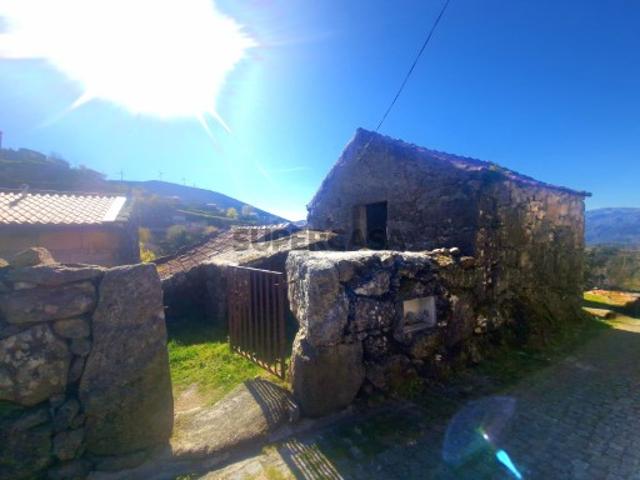 Casa para recuperar, Zebral