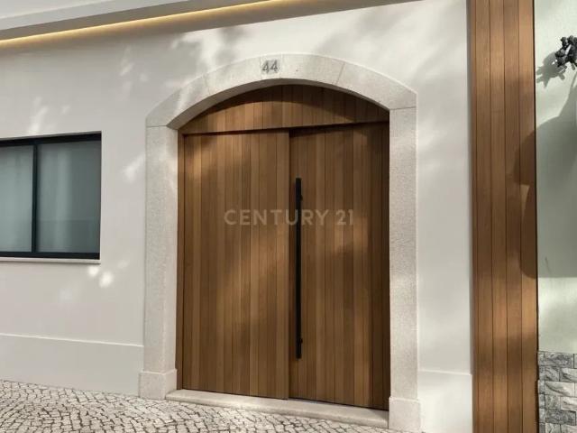 Casa para reforma em Samouco, Alcochete