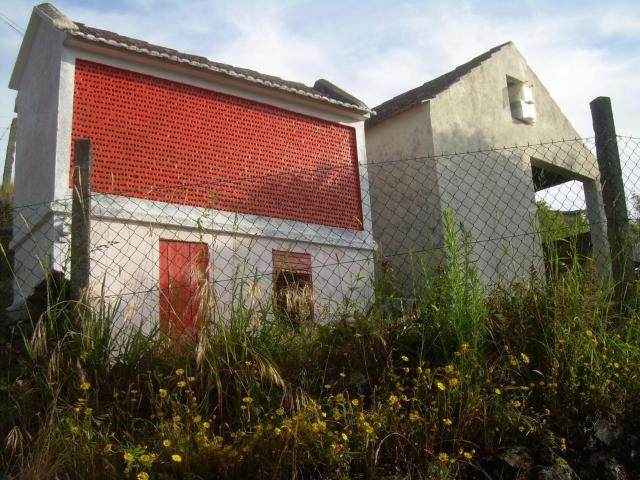 CASA PARA REFORMAR EN A CAÑIZA