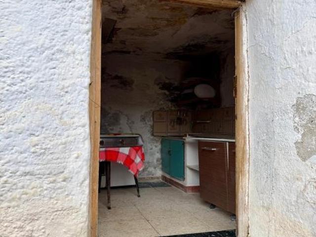 Casa para reformar en Beas de Granada, a los pies de Sierra Nevada ¡ Oportunidad única en el corazón