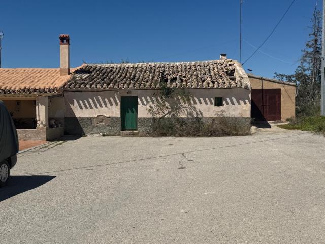 Casa para Reformar en Las Canales Oportunidad Única por €75.000,00