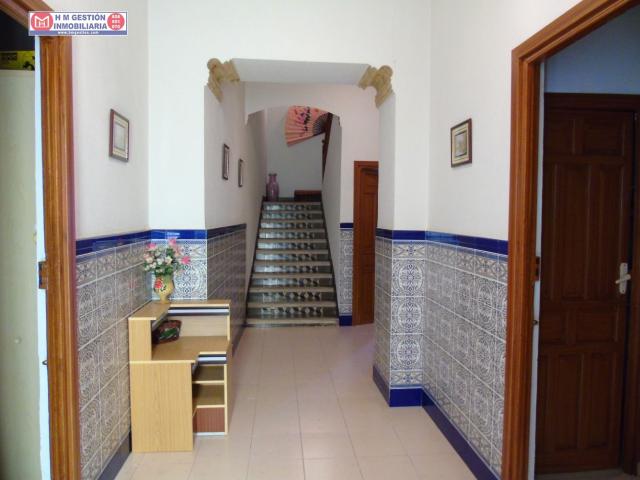 CASA PARA REFORMAR EN PARCELA DE 250 M2.
