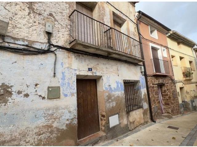 Casa para rehabilitar en el Frasno