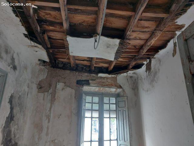 Casa para rehabilitar en la Plaza Mayor de El Espinar