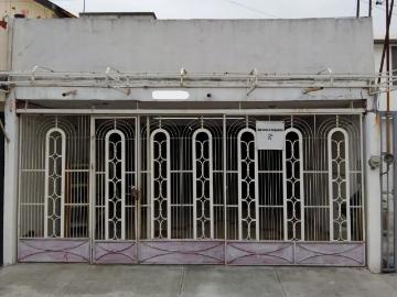 Casa para remodelar en San Nicolás, excelente ubicación