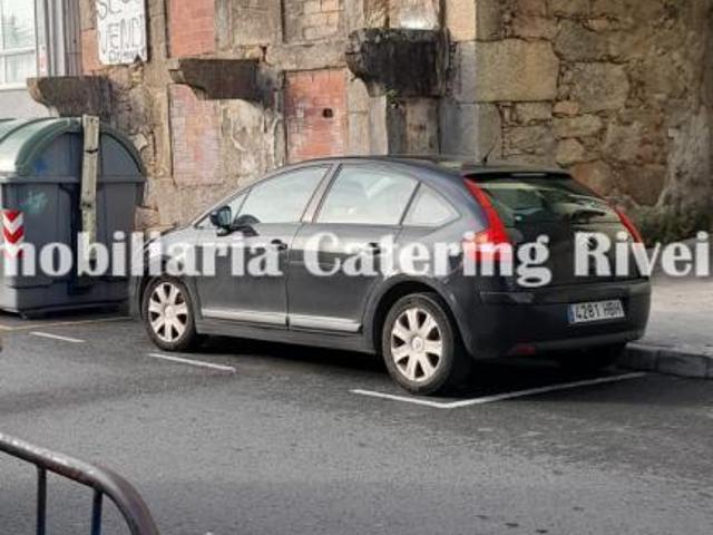 CASA PARA RESTAURAR EN RIBEIRA