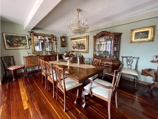 Casa para venta en Santa Paula