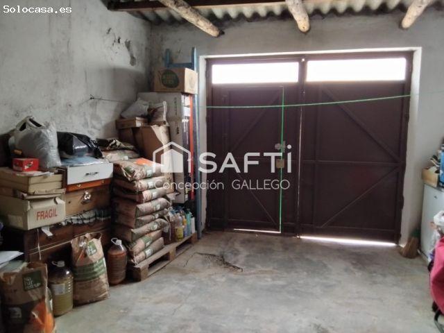 CASA PAREADA EN CAMPO DE CRIPTANA. Sin comisión para el comprador