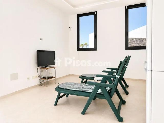 Casa pareada en alquiler en Calle Etna
