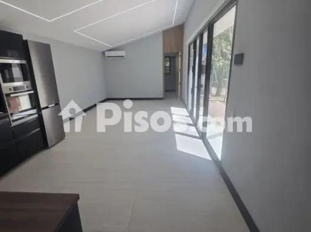Casa pareada en alquiler en Calle Paterna Nuevo