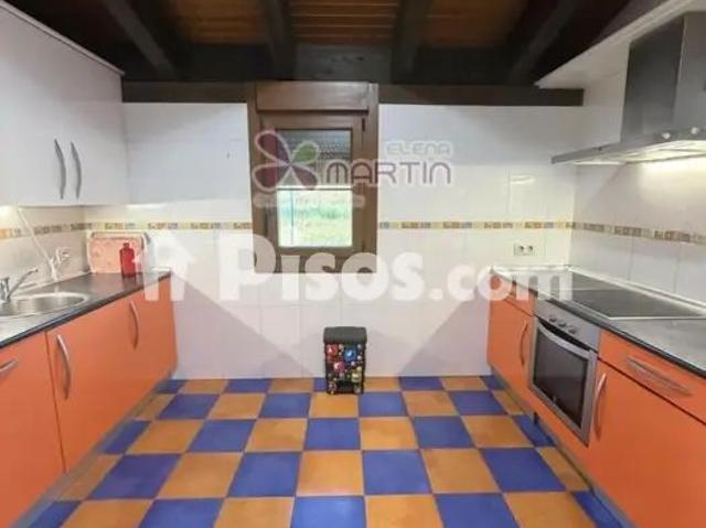Casa pareada en alquiler en Calle Valdelobos