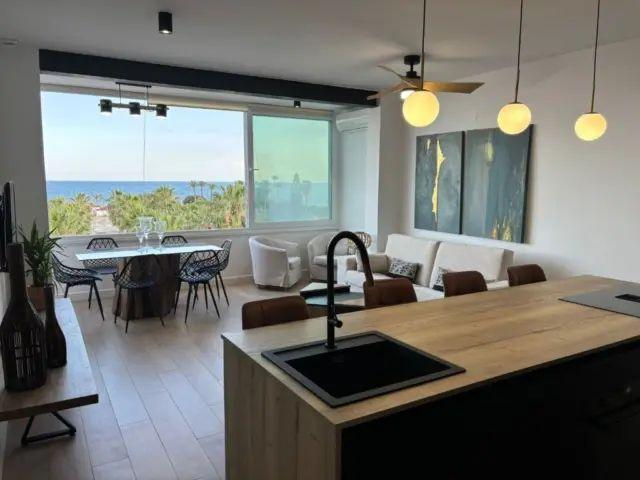 Casa pareada en alquiler en Almayate