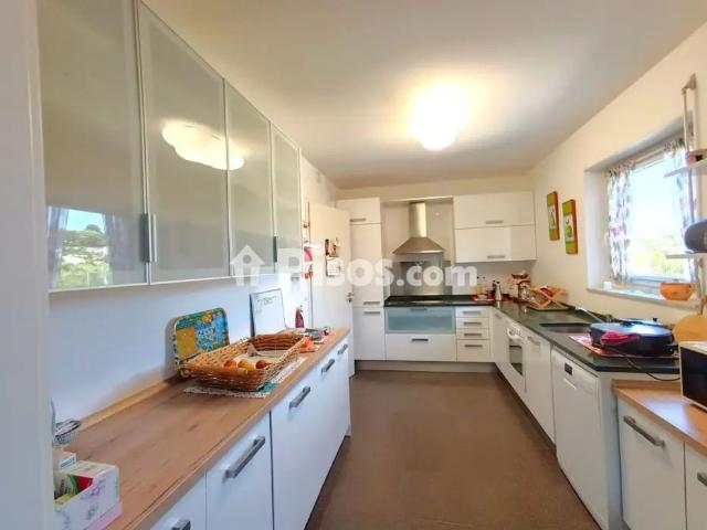 Casa pareada en alquiler en Larrabasterra