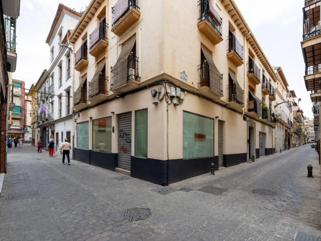 Casa pareada en el centro de Granada! No vas a encontrar nada igual