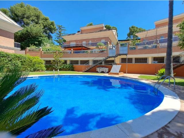 Casa pareada en urbanización privada y exclusiva de Salou