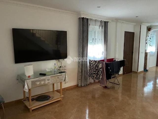 Casa pareada en venta en Córdoba, Campo de la Verdad Miraflores. Casa en venta en Cordoba. Casas pareadas.