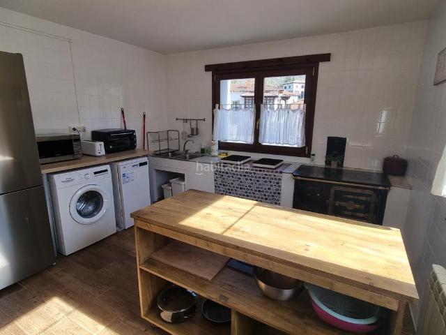 Casa pareada en venta en Cabrales. ¡Bienvenido al hogar de sus sueños en Puertas de Cabrales!. Casas pareadas.