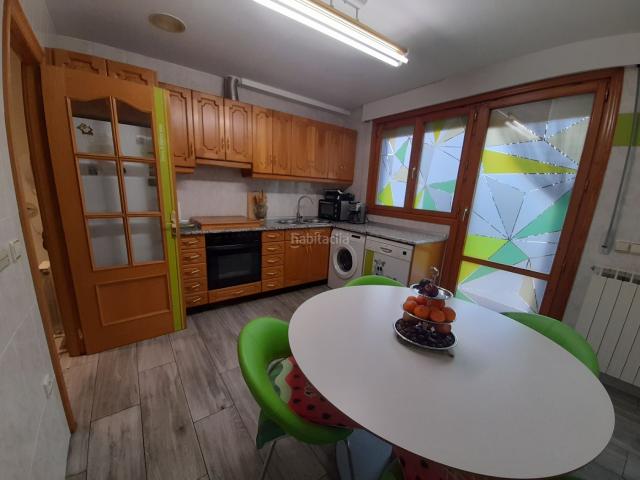 Casa pareada en venta en Calahorra. Casa en venta. Casas pareadas.