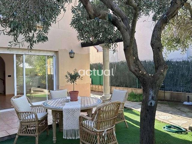 Casa pareada en venta en avenida Del Cavall Bernat, Castell Platja d´Aro, de 105 m² 4 habitaciones por 520.000