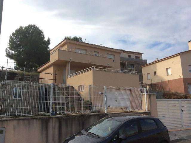 Casa pareada en venta en calle Gessamí, Calafell, de 188 m² 4 habitaciones por 254.000