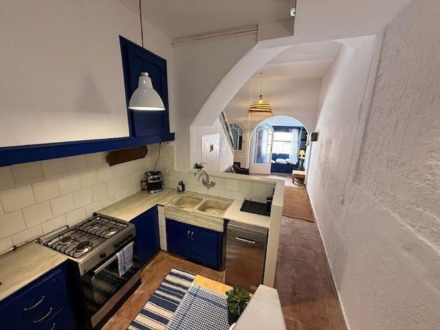 Casa pareada en venta en calle De Joan Domènech, Sant Feliu de Guíxols, de 73 m² 3 habitaciones por 285.000