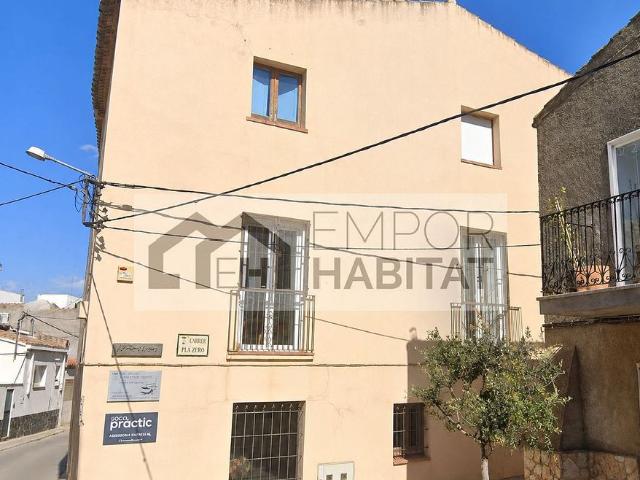 Casa pareada en venta en calle De la Creu, Llançà, de 567 m² 4 habitaciones por 650.000