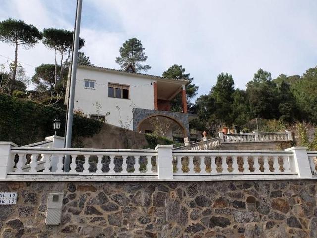 Casa pareada en venta en calle De la Font, Massanes, de 134 m² 5 habitaciones por 128.000