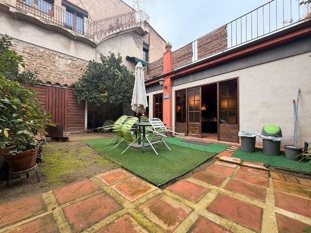 Casa pareada en venta en calle Esglesia, Ultramort, de 200 m² 2 habitaciones por 560.000