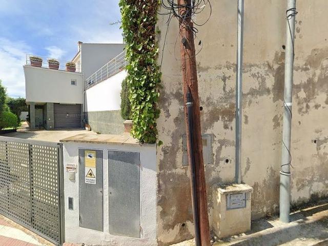 Casa pareada en venta en calle Farigola, Cubelles, de 421 m² 4 habitaciones por 425.000