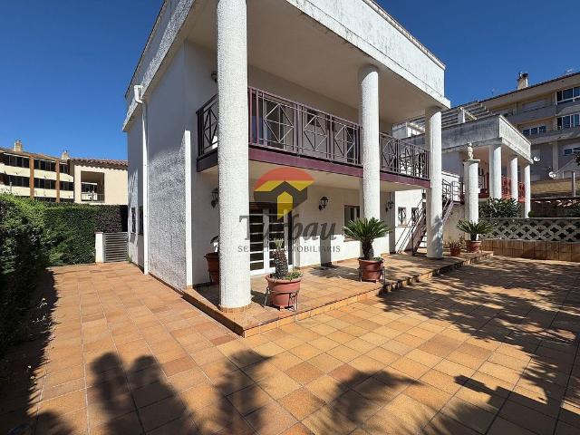 Casa pareada en venta en calle Lope Mateo, Tossa de Mar, de 119 m² 4 habitaciones por 590.000