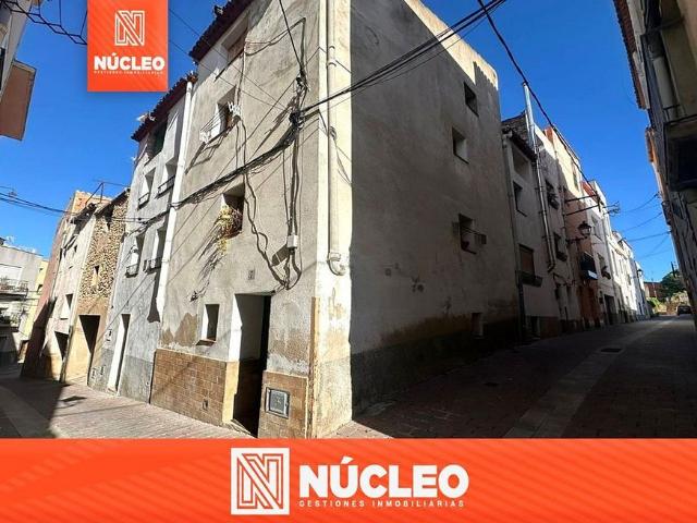 Casa pareada en venta en calle Sant Sebastià, Vallmoll, de 104 m² 3 habitaciones por 45.000