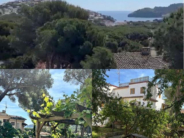 Casa pareada en venta en calle Puig Sec, Escala, L´, de 221 m² 4 habitaciones por 495.000