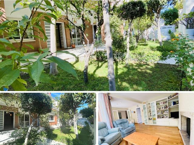 Casa pareada en venta en Cambrils, Els Tallats Mas Olivé Costa Dorada. CHALET PAREADO EN VILAFORTUNY. Casas pareadas.
