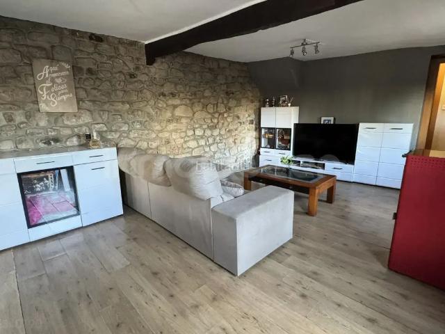 Casa pareada en venta en Campoo de Enmedio. Venta de Chalet Pareado en Campoo de Enmedio REES40190. Casas pareadas Campoo de.