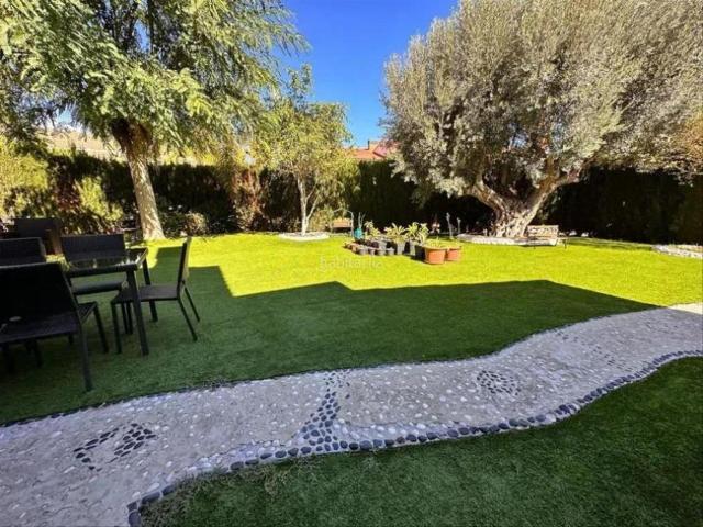 Casa pareada en venta en Campello el, Pueblo Acantilado Lanuza. Pareado con Jardín en cala Lanuza, El Campello. Casas pareadas Campello.