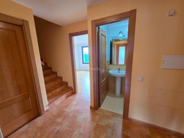 Casa pareada en venta en Cardeñadijo. FABULOSA CASA ADOSADA CON MERENDERO EN CARDEÑADIJO. Casas pareadas.