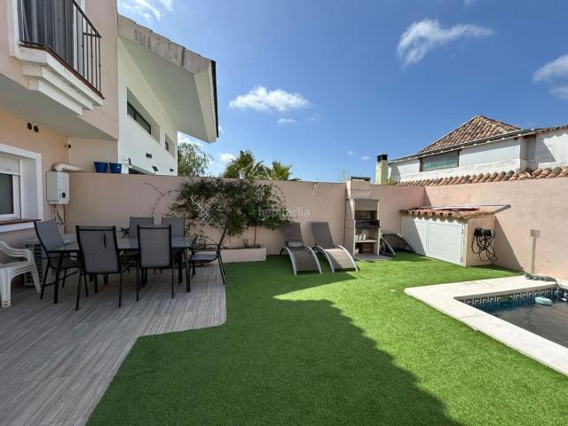 Casa pareada en venta en Casares, Casares pueblo. MAGNIFICA CASA CON PISCINA PRIVADA. Casas pareadas.