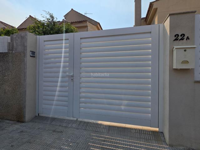 Casa pareada en venta en Castellón de la Plana, El Grao. Precioso pareado cerca de la playa. Casas pareadas Castellón de la.