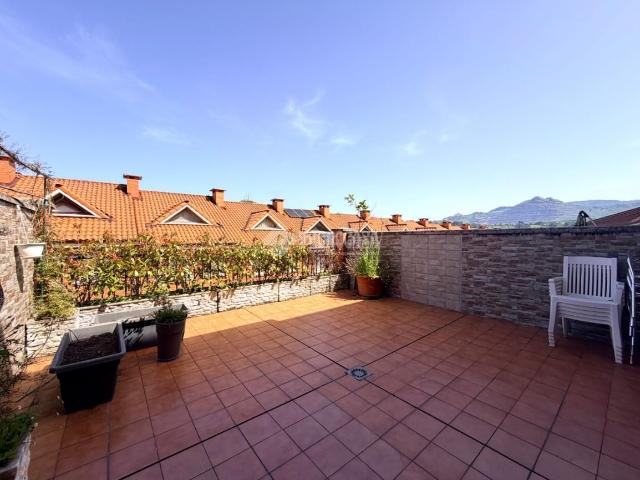Casa pareada en venta en Castro Urdiales, Brazomar. Casa en venta en Castrourdiales. Casas pareadas Castro.