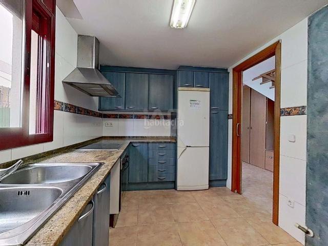 Casa pareada en venta en Cervià de les Garrigues. Casas pareadas Cervià de les.