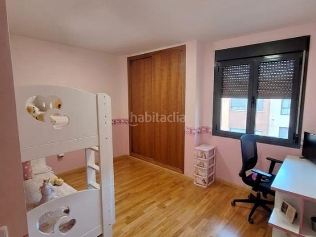 Casa pareada en venta en Ciudad Real, Larache. Casa Chalet pareado en venta en Calle Torralba de Calatrava s n, Larache, Ciudad Real. Casas pareadas Ciudad.