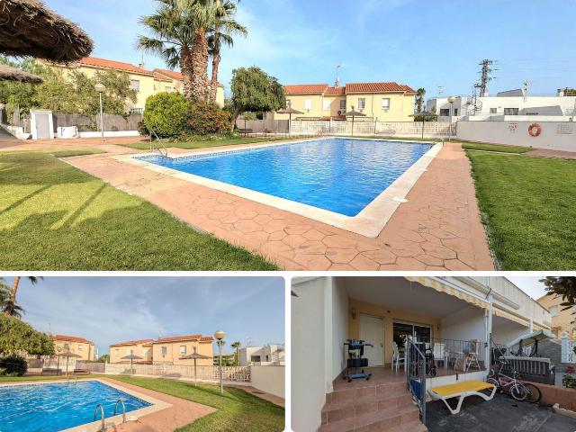Casa pareada en venta en Creixell Costa Dorada. A 15 minutos caminando de la playa de Creixell. Casas pareadas.
