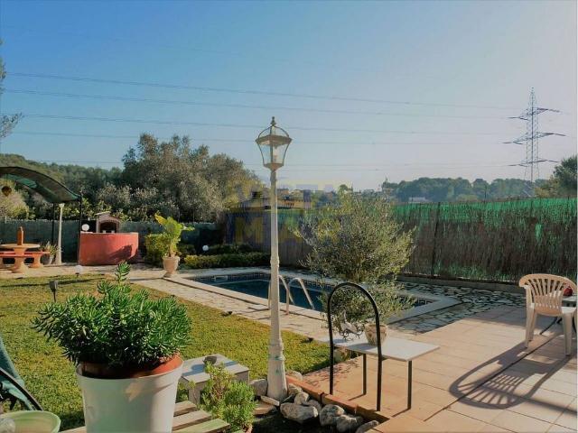 Casa pareada en venta en Cubelles, de 113 m² 4 habitaciones por 380.000