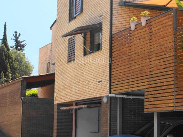 Casa pareada en venta en Ametlla del Vallès L´. torre a tres vientos excelente estado y situación. Casas pareadas Ametlla del Vallès.
