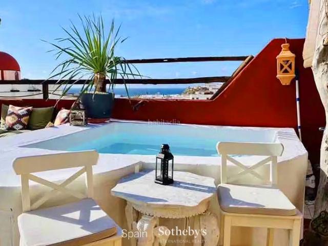 Casa pareada en venta en Agaete. Una casa con alma y vistas al atlántico. Casas pareadas.