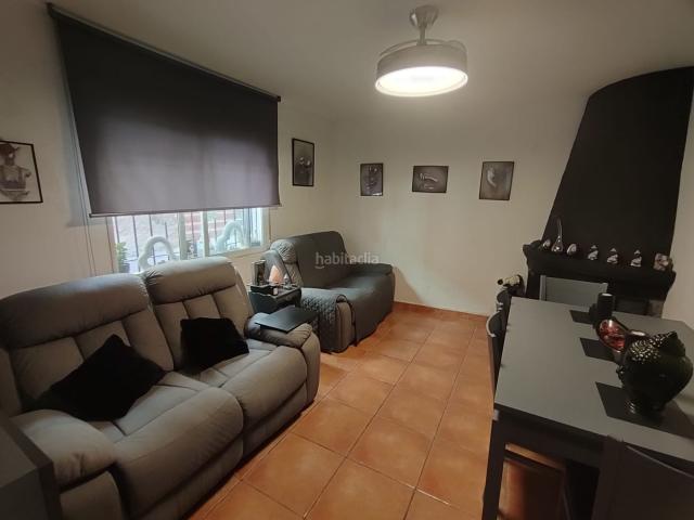 Casa pareada en venta en Agost. Casa en Venta en Calle Alfareria Agost. Casas pareadas.