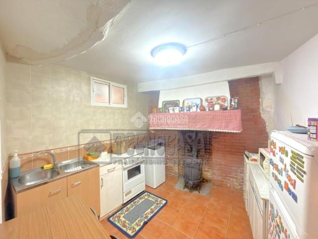 Casa pareada en venta en Altarejos. Casa en venta en Cuenca. Casas pareadas.