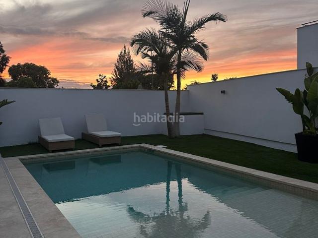 Casa pareada en venta en Alhaurín de la Torre, Capellanía Retamar. Casas pareadas Alhaurín de la.
